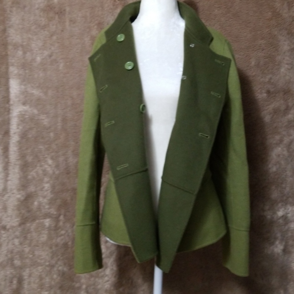 Kenar Jacket - Picture 7 of 7